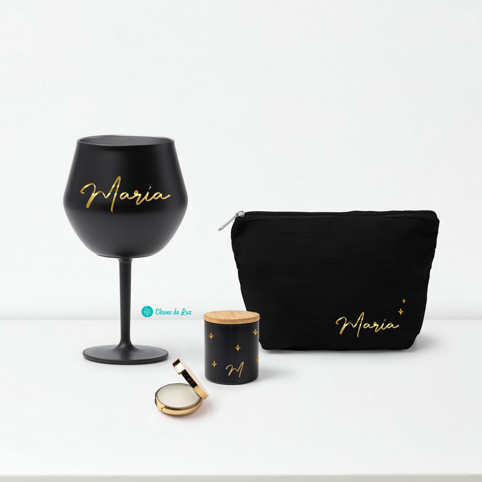 pack relax compuesto por una copa metálica personalizada, un neceser personalizado, una vela aromática y un bálsamo labial todo ello personalizado